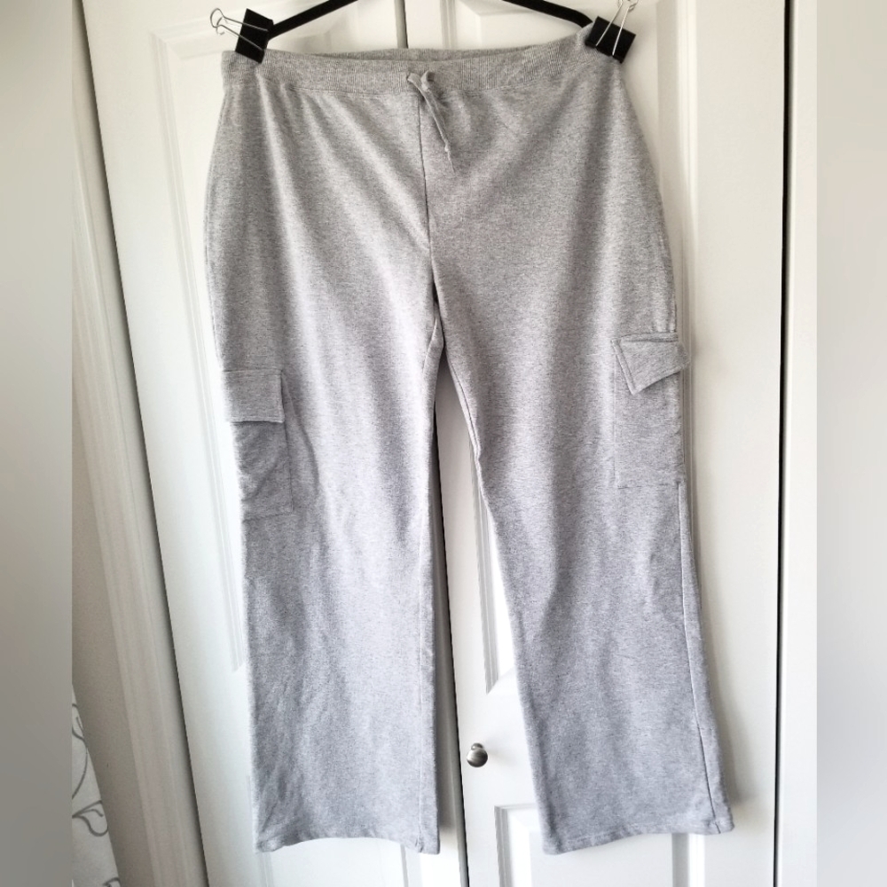 NWT Women's Joggers/Leisure Pants XL